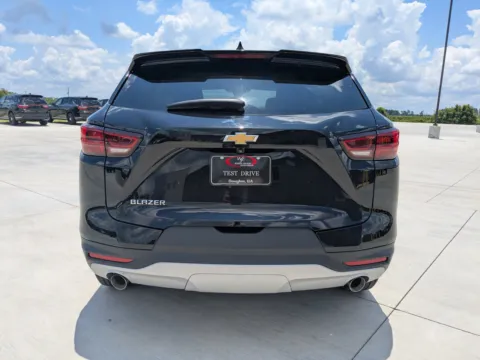 More photos of 2023 Chevrolet Blazer LT at Woody Folsom CDJR of Douglas, GA