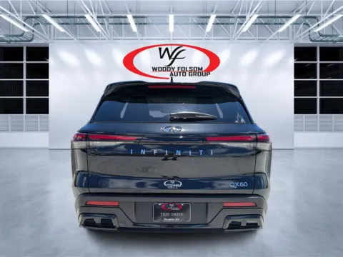 More photos of 2024 INFINITI QX60 PURE at Woody Folsom CDJR of Douglas, GA