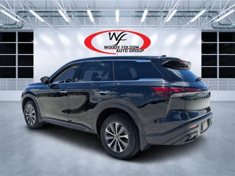 More photos of 2024 INFINITI QX60 PURE at Woody Folsom CDJR of Douglas, GA