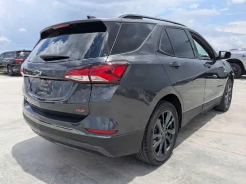 More photos of 2023 Chevrolet Equinox RS at Woody Folsom CDJR of Douglas, GA