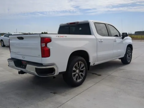 More photos of 2024 Chevrolet Silverado 1500 LT at Woody Folsom CDJR of Douglas, GA