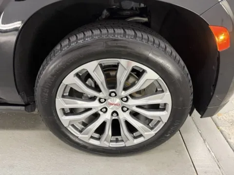More photos of 2021 GMC Yukon Denali at Woody Folsom CDJR of Douglas, GA