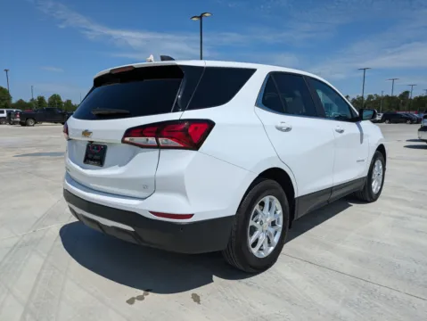 More photos of 2024 Chevrolet Equinox LT at Woody Folsom CDJR of Douglas, GA