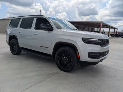 Photos of 2025 Jeep Wagoneer Series II Carbide for sale in Douglas, GA at Woody Folsom CDJR of Douglas