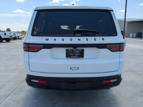More photos of 2025 Jeep Wagoneer L Series II Carbide at Woody Folsom CDJR of Douglas, GA