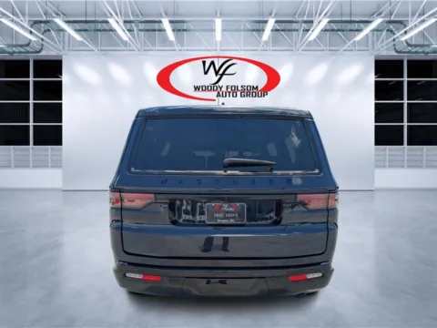 More photos of 2025 Jeep Wagoneer Series II Carbide at Woody Folsom CDJR of Douglas, GA