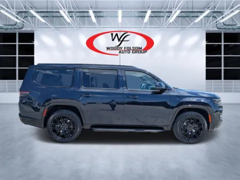 Photos of 2025 Jeep Wagoneer Series II Carbide for sale in Douglas, GA at Woody Folsom CDJR of Douglas