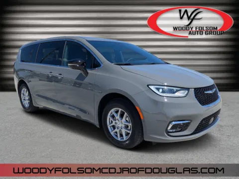Gray 2025 Chrysler Pacifica Select for sale in Douglas, GA