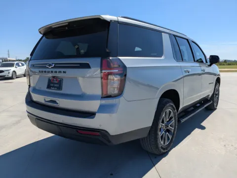More photos of 2024 Chevrolet Suburban Z71 at Woody Folsom CDJR of Douglas, GA