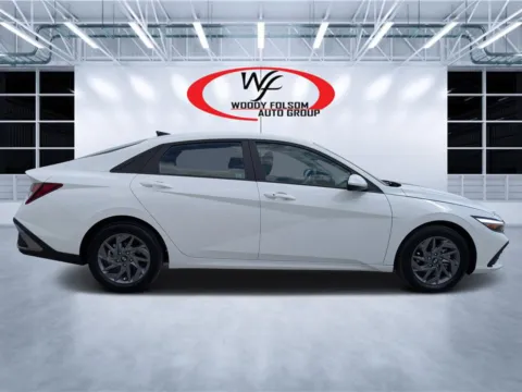 Photos of 2024 Hyundai Elantra SEL for sale in Douglas, GA at Woody Folsom CDJR of Douglas