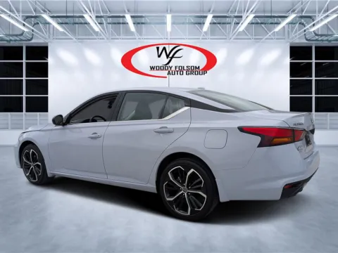 More photos of 2024 Nissan Altima 2.5 SR at Woody Folsom CDJR of Douglas, GA