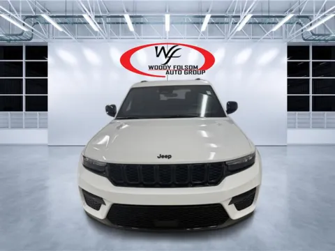 Photos of 2025 Jeep Grand Cherokee Altitude for sale in Douglas, GA at Woody Folsom CDJR of Douglas