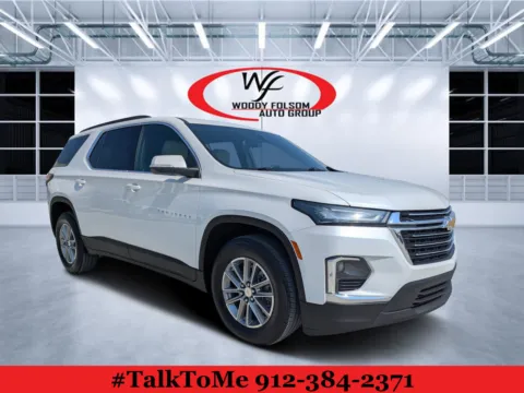 White 2023 Chevrolet Traverse LT Cloth for sale in Douglas, GA