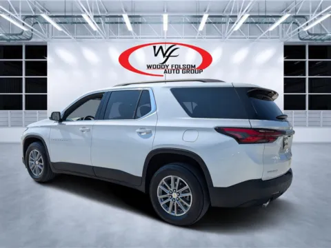 More photos of 2023 Chevrolet Traverse LT Cloth at Woody Folsom CDJR of Douglas, GA