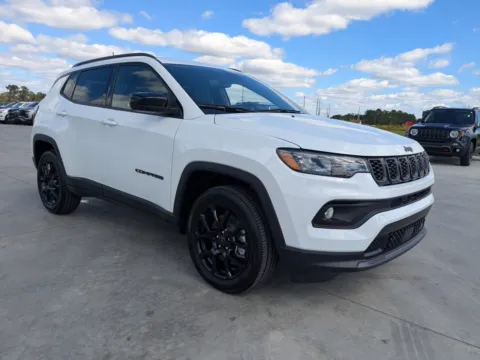 Photos of 2026 Jeep Compass Latitude Altitude for sale in Douglas, GA at Woody Folsom CDJR of Douglas
