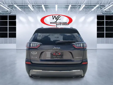 More photos of 2022 Jeep Cherokee Limited at Woody Folsom CDJR of Douglas, GA