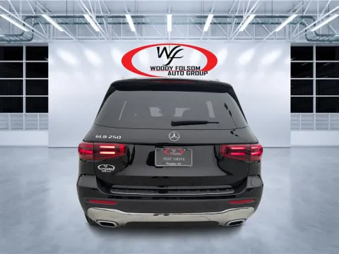 More photos of 2024 Mercedes-Benz GLB 250 at Woody Folsom CDJR of Douglas, GA