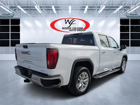 More photos of 2020 GMC Sierra 1500 SLT at Woody Folsom CDJR of Douglas, GA
