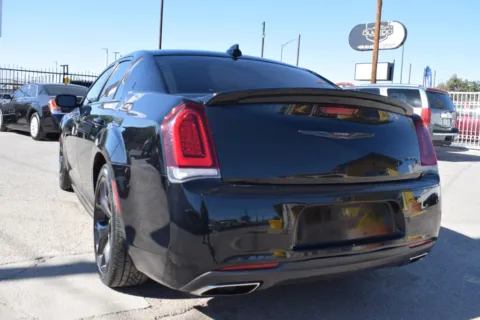 More photos of 2021 Chrysler 300 S V8 Sedan 4D at Select Automotive Inc., TX