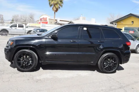 More photos of 2021 Jeep Grand Cherokee Laredo X Sport Utility 4D at Select Automotive Inc., TX
