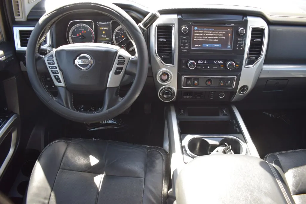2016 Nissan Titan XD Pro-4X - Photo 26