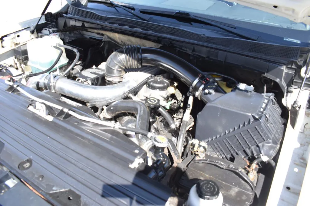 2016 Nissan Titan XD Pro-4X - Photo 13