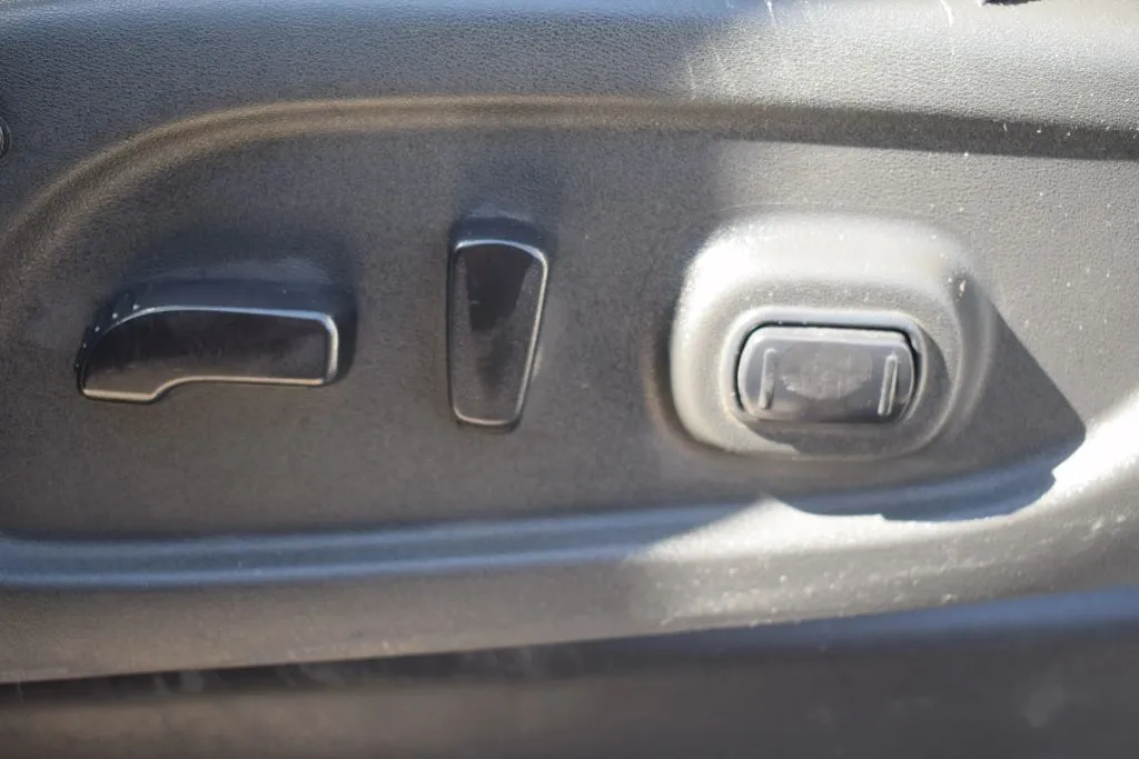 2016 Nissan Titan XD Pro-4X - Photo 43