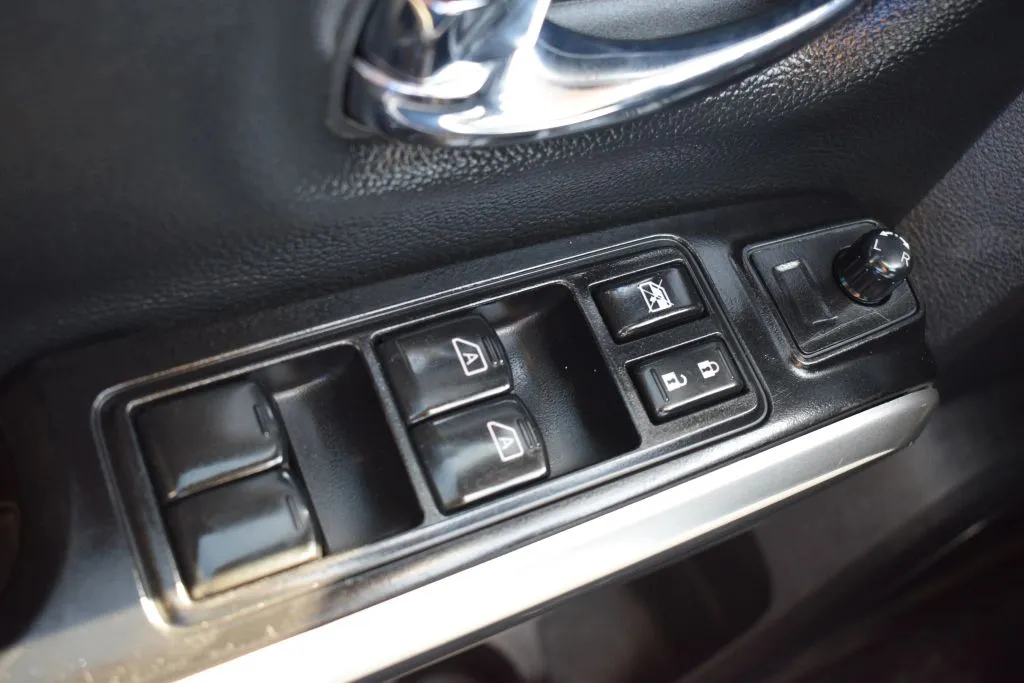 2016 Nissan Titan XD Pro-4X - Photo 41