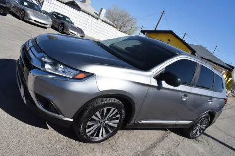 Another view of 2020 Mitsubishi Outlander ES Sport Utility 4D for sale in El Paso, TX at Select Automotive Inc.