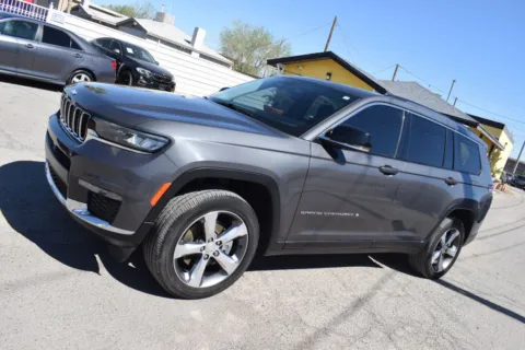 Another view of 2021 Jeep Grand Cherokee L Limited Sport Utility 4D for sale in El Paso, TX at Select Automotive Inc.