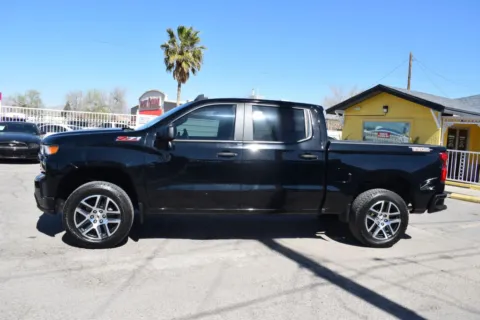 More photos of 2019 Chevrolet Silverado 1500 Crew Cab Custom Trail Boss Pickup 4D 5 3/4 ft at Select Automotive Inc., TX