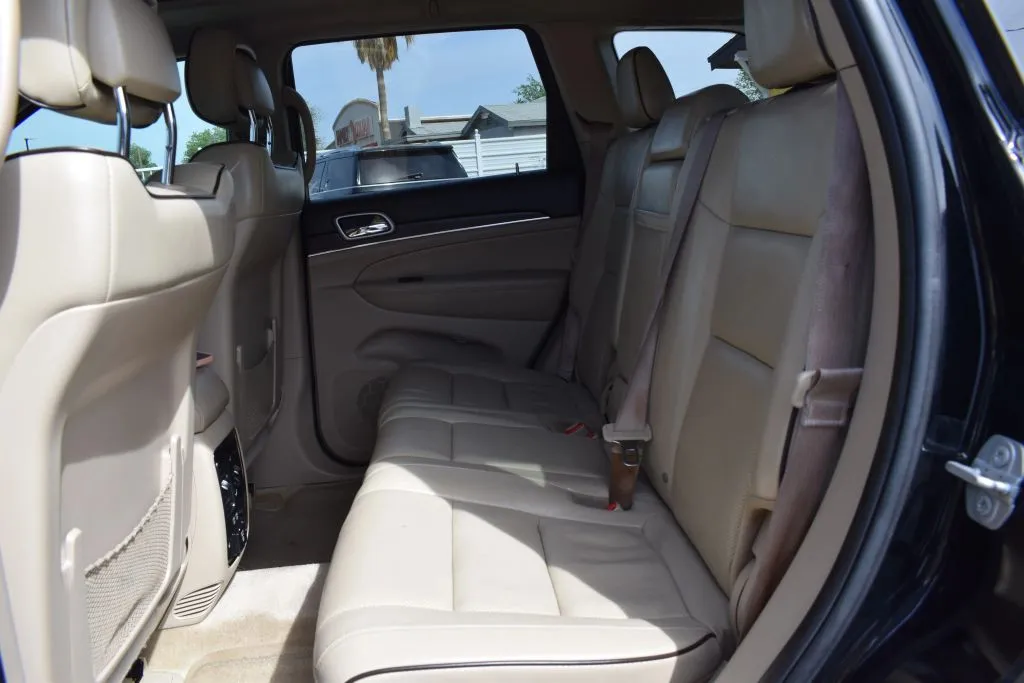 2018 Jeep Grand Cherokee Overland - Photo 19