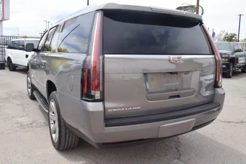 More photos of 2017 Cadillac Escalade ESV Luxury Sport Utility 4D at Select Automotive Inc., TX