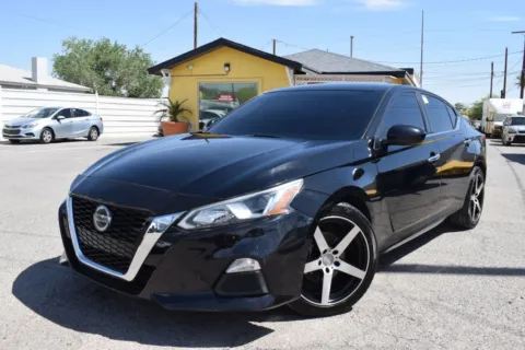 Photos of 2020 Nissan Altima 2.5 S Sedan 4D for sale in El Paso, TX at Select Automotive Inc.