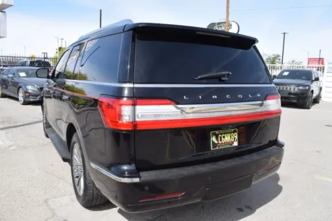 More photos of 2019 Lincoln Navigator Sport Utility 4D at Select Automotive Inc., TX