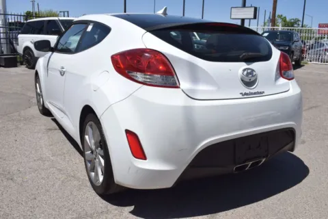 More photos of 2016 Hyundai Veloster Coupe 3D at Select Automotive Inc., TX