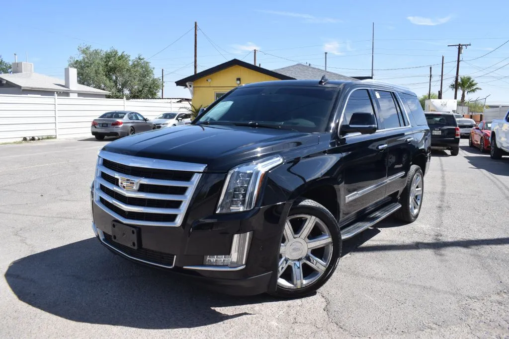 Black 2019 Cadillac Escalade Luxury Sport Utility 4D for sale in El Paso, TX