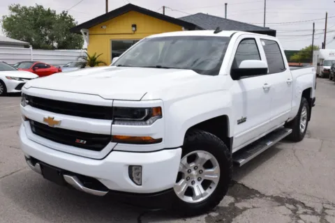 Photos of 2017 Chevrolet Silverado 1500 Crew Cab LT Z71 4WD 5.3L V8 for sale in El Paso, TX at Select Automotive Inc.