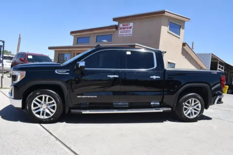 More photos of 2022 GMC Sierra 1500 Limited Crew Cab SLT Pickup 4D 5 3/4 ft at Select Automotive Inc., TX
