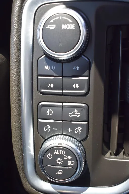 2022 GMC Sierra 1500 Limited SLT - Photo 42