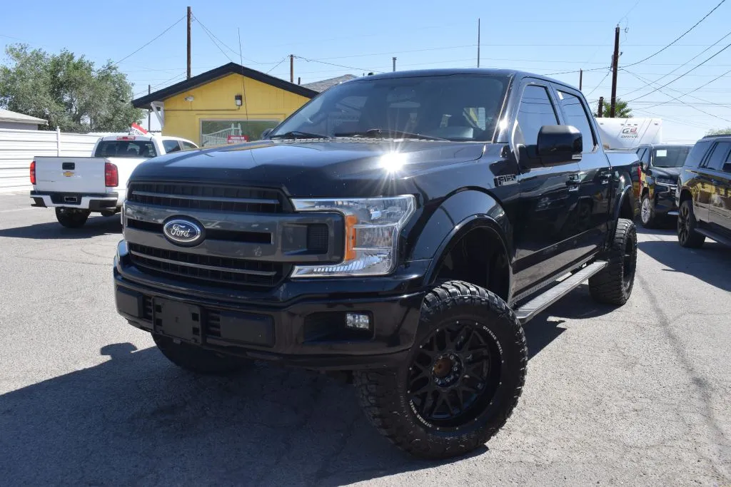 Black 2018 Ford F-150 SuperCrew Cab XLT Pickup 4D 5 1/2 ft for sale in El Paso, TX