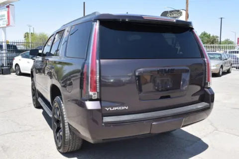 More photos of 2016 GMC Yukon SLT Sport Utility 4D at Select Automotive Inc., TX