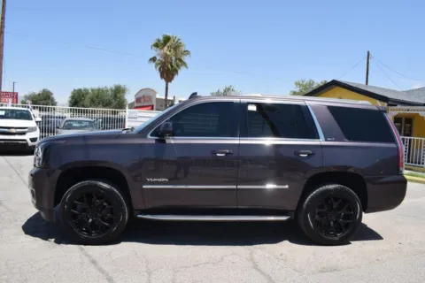 More photos of 2016 GMC Yukon SLT Sport Utility 4D at Select Automotive Inc., TX