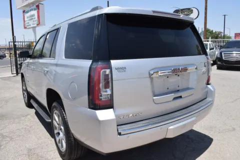 More photos of 2018 GMC Yukon Denali Sport Utility 4D at Select Automotive Inc., TX