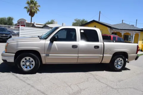More photos of 2007 Chevrolet Silverado (Classic) 1500 Crew Cab LS Pickup 4D 5 3/4 ft at Select Automotive Inc., TX
