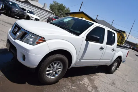 Another view of 2016 Nissan Frontier Crew Cab SV Pickup 4D 5 ft for sale in El Paso, TX at Select Automotive Inc.