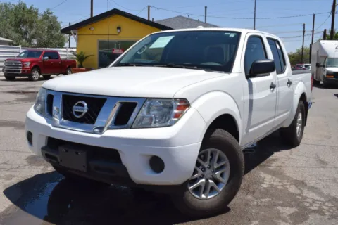 Photos of 2016 Nissan Frontier Crew Cab SV Pickup 4D 5 ft for sale in El Paso, TX at Select Automotive Inc.
