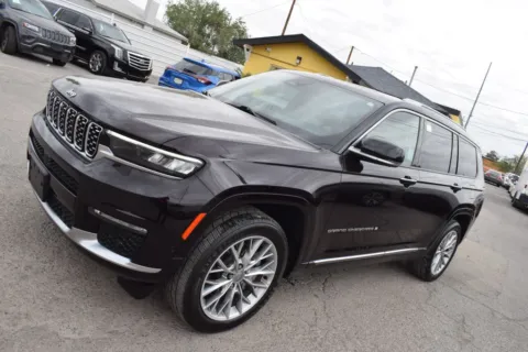 Another view of 2022 Jeep Grand Cherokee L Summit Sport Utility 4D for sale in El Paso, TX at Select Automotive Inc.