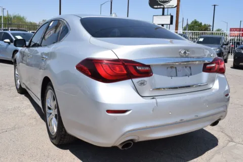 More photos of 2017 INFINITI Q70 3.7 Sedan 4D at Select Automotive Inc., TX