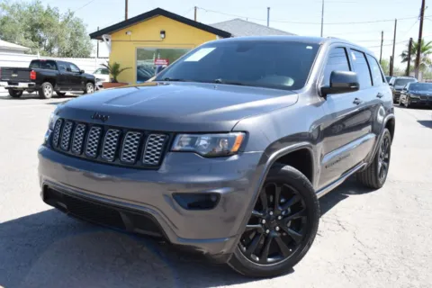 Photos of 2019 Jeep Grand Cherokee Altitude Sport Utility 4D for sale in El Paso, TX at Select Automotive Inc.